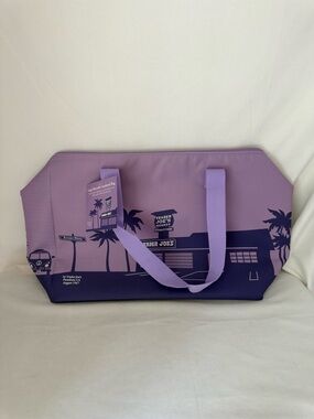 Trader Joes Large Reusable Insulated Cooler
Tote Bag 2026